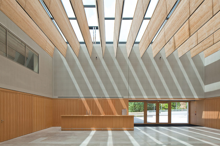 veranstaltungszentrum zirl - wolf architektur - 02 - © christian flatscher - web